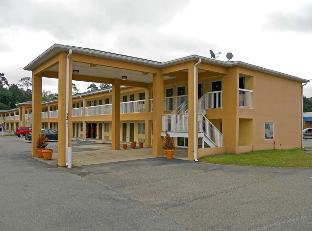Red Roof Inn Valdosta - University Ngoại thất bức ảnh
