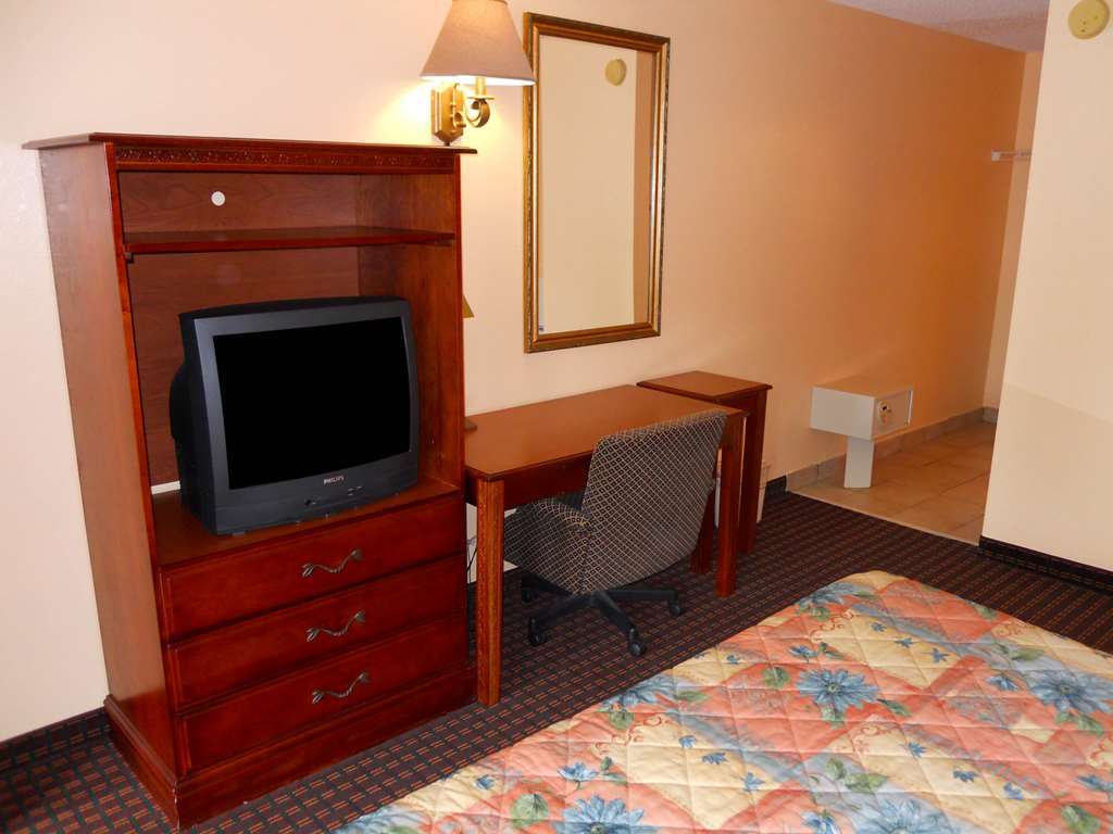 Red Roof Inn Valdosta - University Phòng bức ảnh